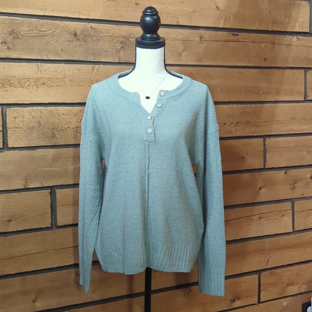 Women's M/L Lightweight Sweater